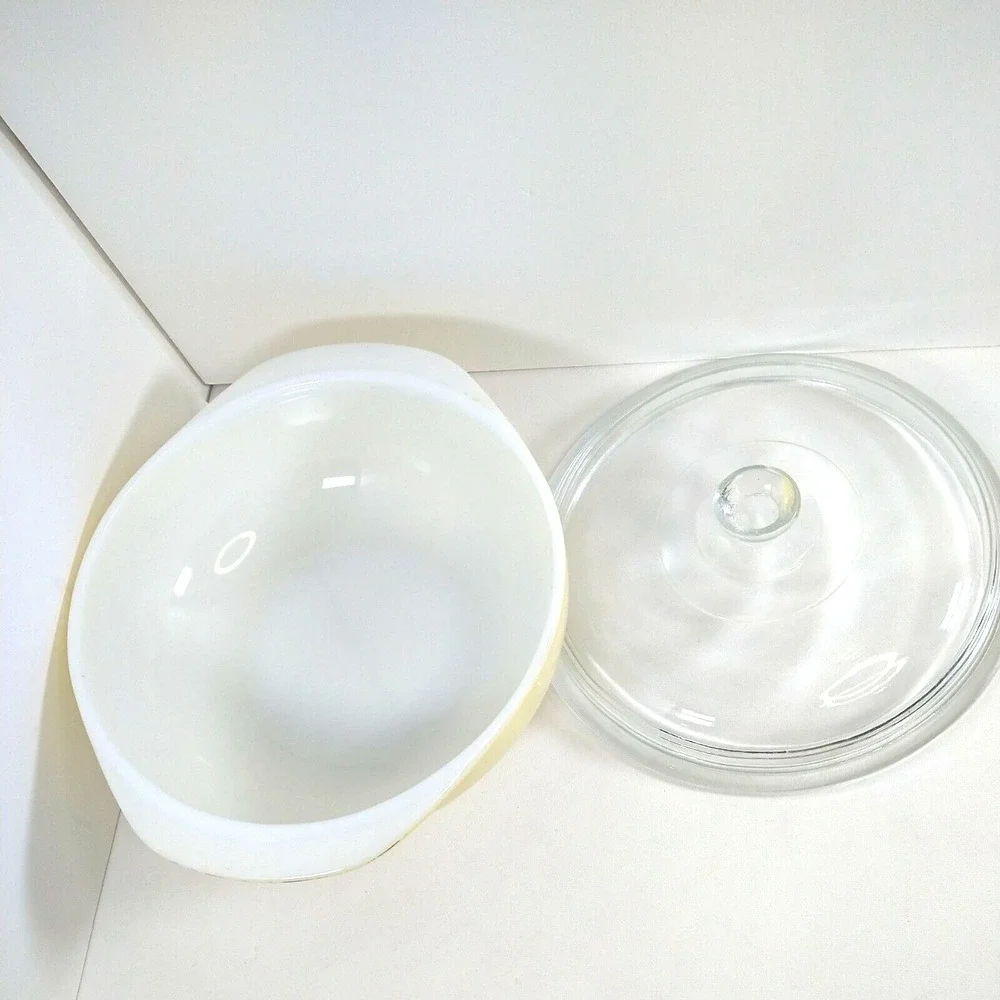 Pyrex 053 A-b B  1 1/2 Qt.‎ Clear Glass Casserole With Lid Yellow 🟡 White 🤍